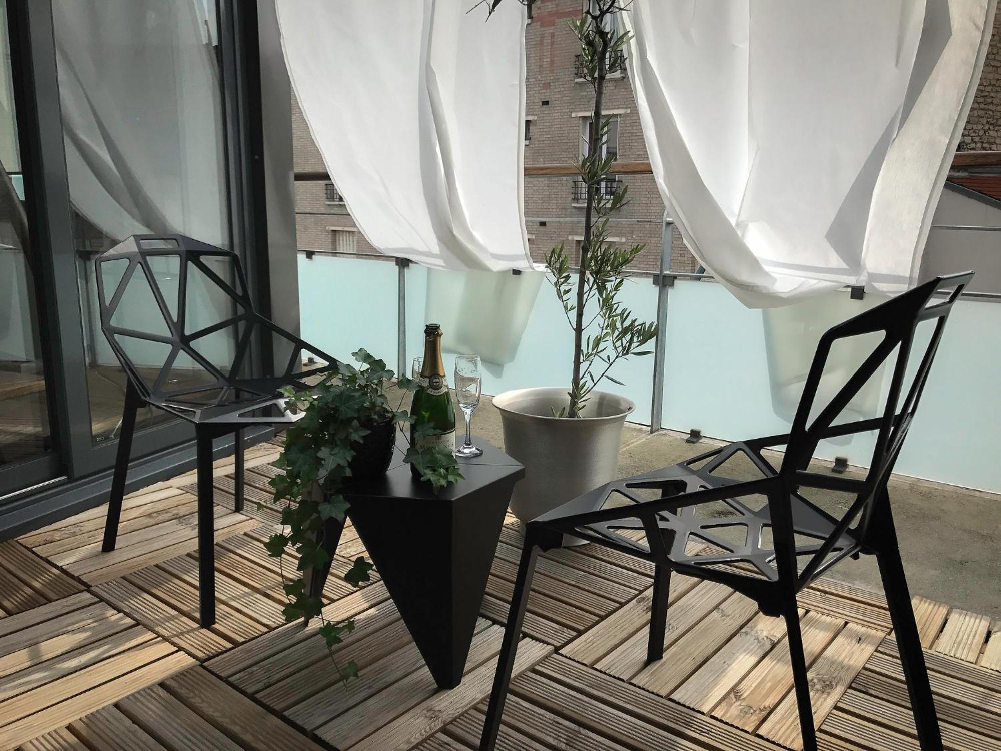 Beautiful Loft 130M2 Sun And Free Parking Ok 1M95 Apartment La Garenne-Colombes Bagian luar foto